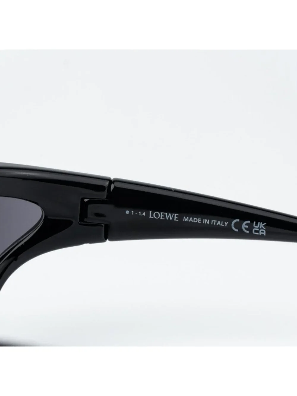 Loewe x PAULA'S IBIZA Men Sunglasses Black Smoke Wraparound LW40143U 01A